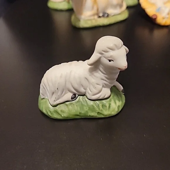 VTG 9pc Porcelain Nativity Figurines‎ Set ~ Classic Living Christmas Collection - Picture 5 of 16